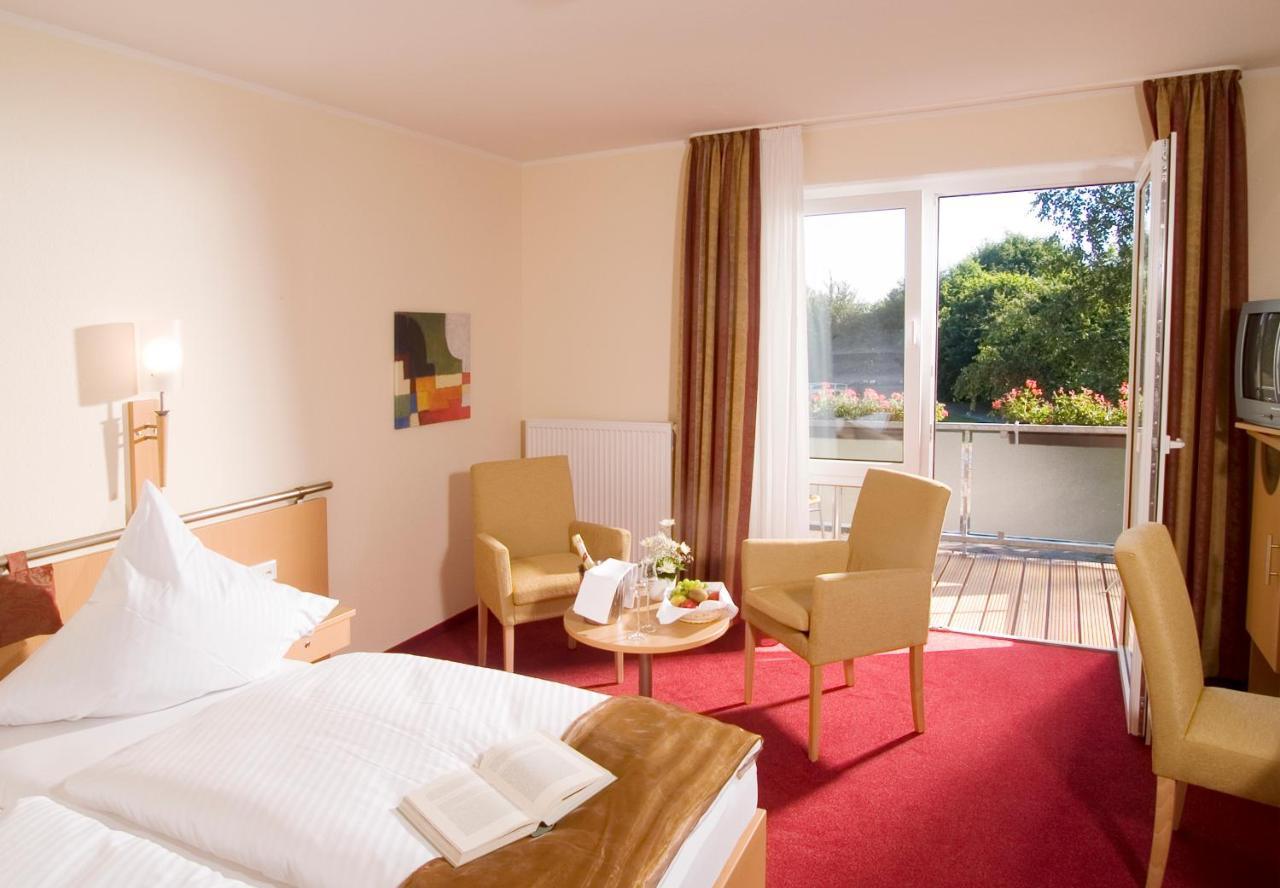 Landhotel Hermannshoehe Легден Екстериор снимка