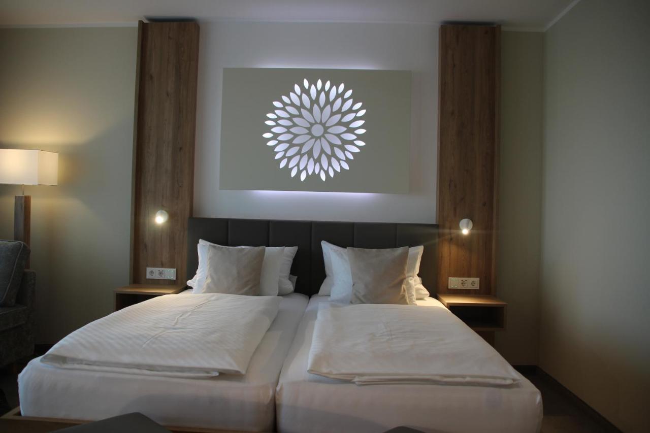 Landhotel Hermannshoehe Легден Екстериор снимка