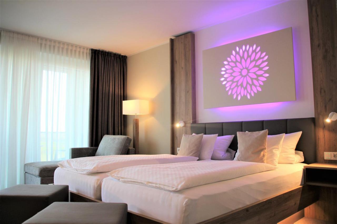 Landhotel Hermannshoehe Легден Екстериор снимка