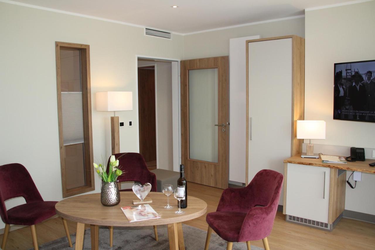 Landhotel Hermannshoehe Легден Екстериор снимка